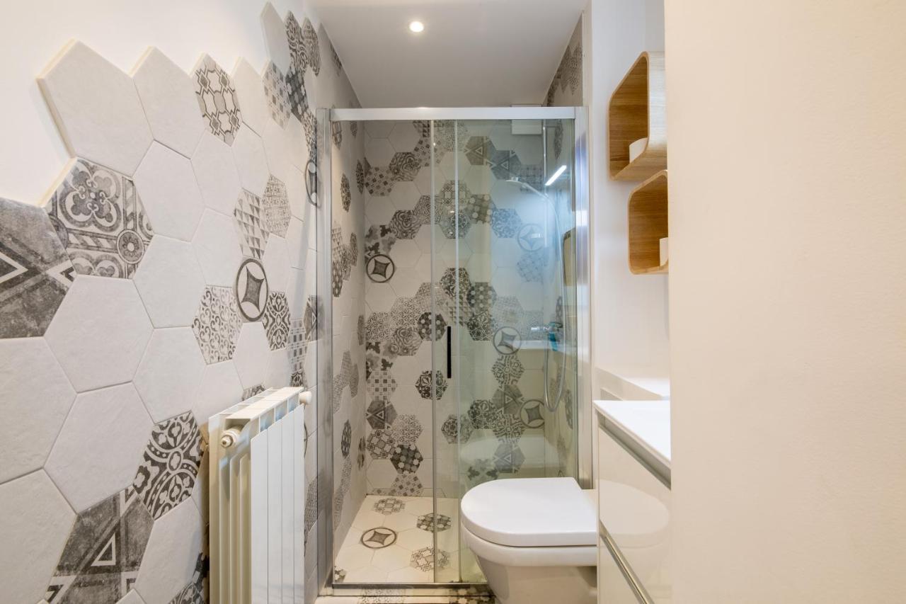 Meuble 2 Etoiles, Wifi, A 2 Pas Des Plages Fréjus المظهر الخارجي الصورة